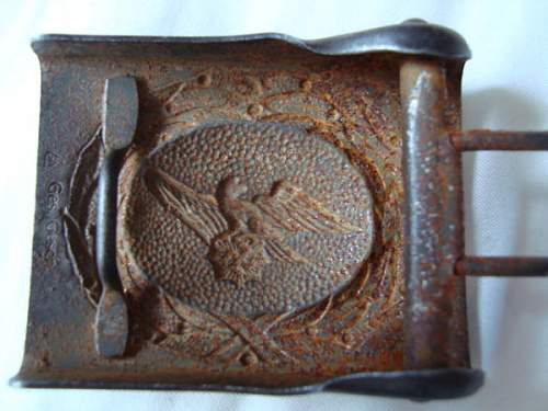 Unknown buckle