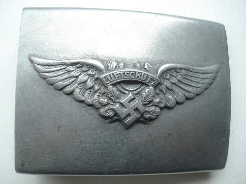 Luftschutz Buckle