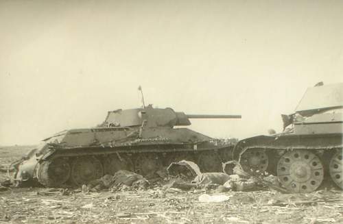 T 34, action, abandoned and destroyed tanks