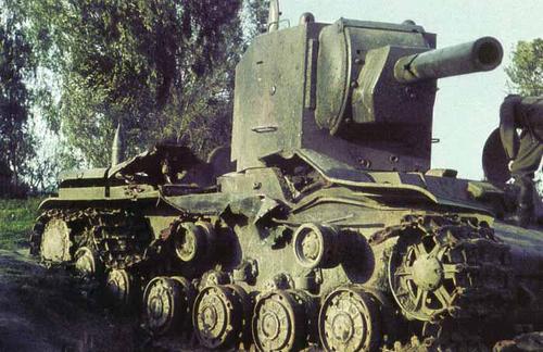 KV 2 Soviet Russian tanks, abandoned and destroyed