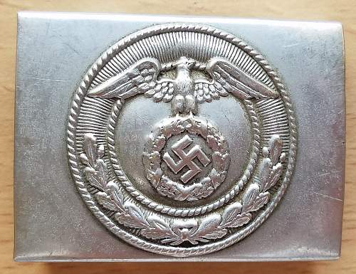 Nickel mobile swastika