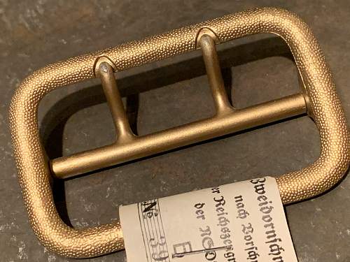 SA - Double Claw Buckle - Gold