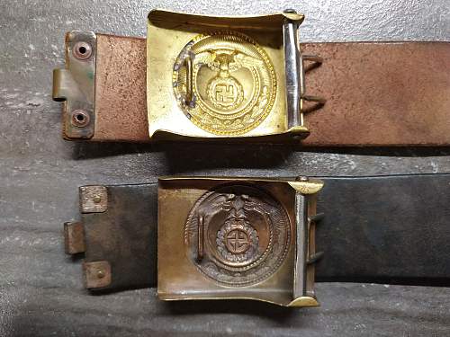 2x SA buckle with belt