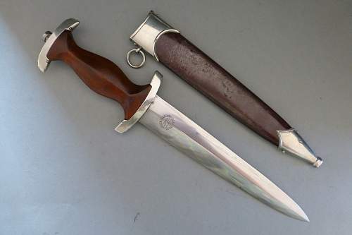 Early SA dagger by Carl Linder