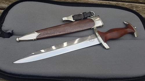 SA Dagger J.A Henckels Zwillingswerk.