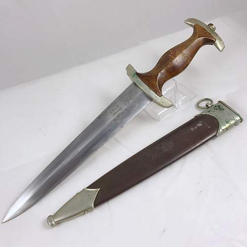 Looking for info related to personalized SA dagger blade...