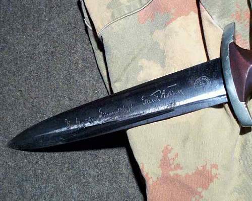 SA Rohm dedication dagger: no grind marks