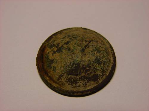 Military button ?