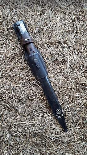 Number on Bayonet Crossguard