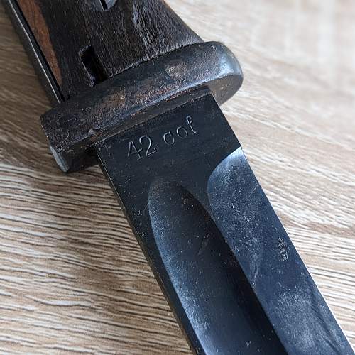 Information help for a Bayonet marked 42 cof - Carl Eickhorn, Solingen?