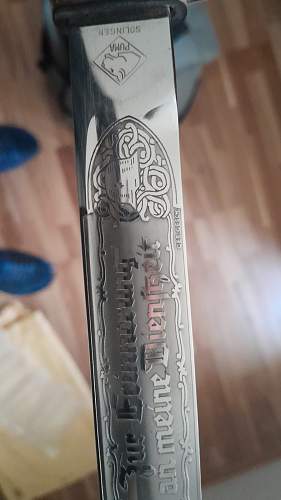 KS98 Puma, an engraving on the blade