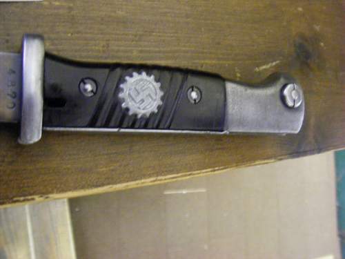 K98 bayonet with DAF badge in grip