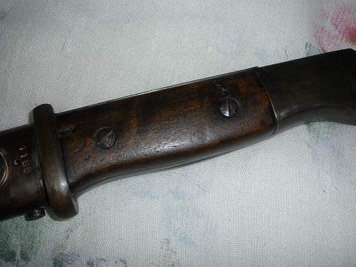 Odd bayonet