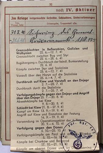 Wehrpass - Nachrichten and Infantry units - KIA air attack (Gefallen fliegerangriff)