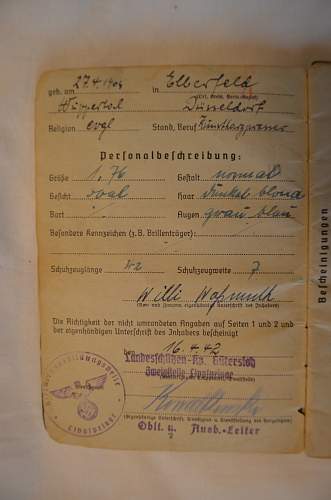 Luftwaffe Soldbuch Help with Name