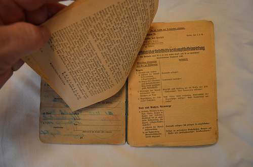 Luftwaffe Soldbuch Help with Name