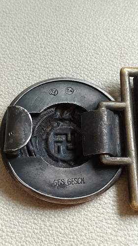 SS Officers Belt with buckle - real or fake? Please help!