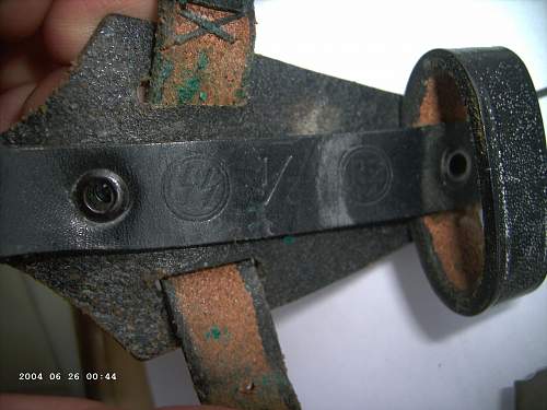 SS leather markings ( belt &amp; cross straps D rings Brocades etc)