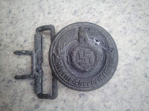 Need Help please with SS officer buckle