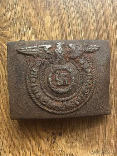 Help me identify SS belt buckle