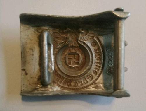 Fake SS buckle…