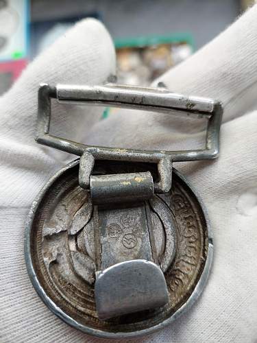 SS officer buckle, original or not?