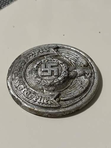 Incomplete SS officer's buckle. Fake?