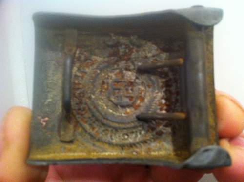 Real or fake RZM 36/42 SS belt buckle...