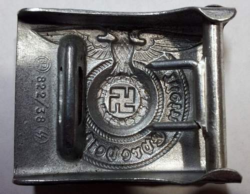 Ss buckle 822/38...mold fake???