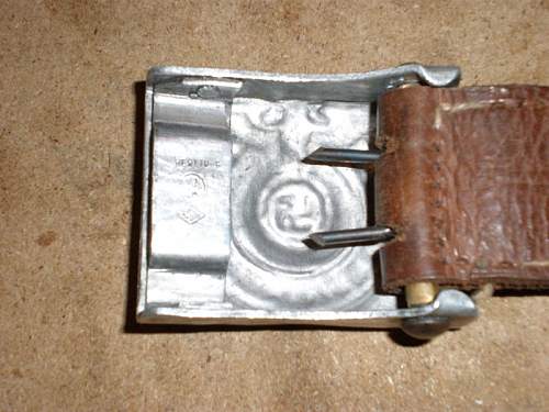 SS belt+buckle original?