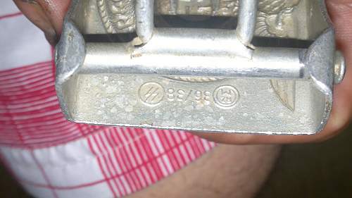 whether this buckle is original?