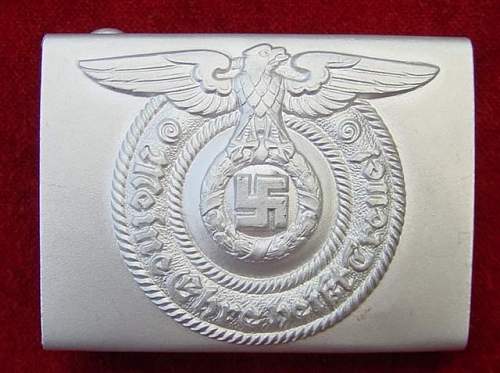 SS enlisted belt buckle and belt.