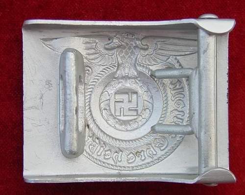 SS enlisted belt buckle and belt.