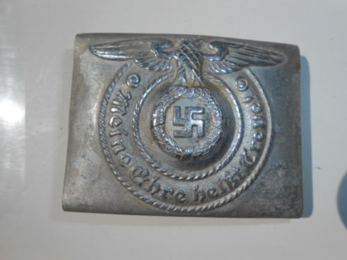 SS Nikel belt buckle original ?