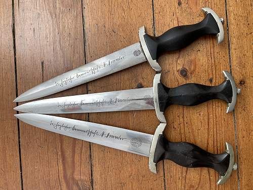 Mystery of Eickhorn logos on dedication daggers