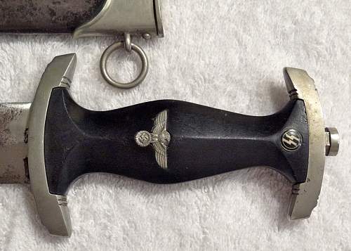 Need opinions on SS Rohm Hammesfahr dagger...