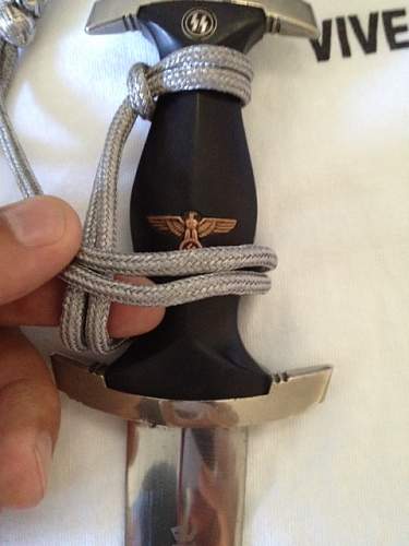 How to tie a proper portepee knot on a Chained SS Dagger