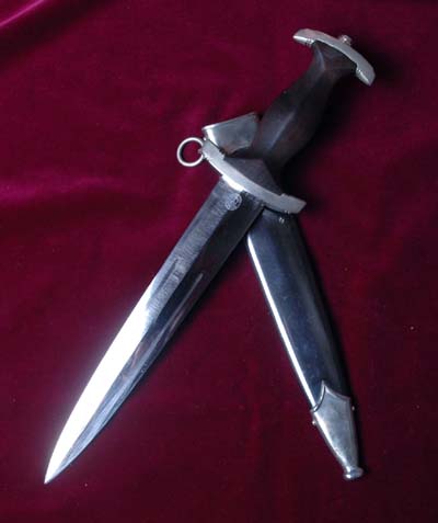 SS Dagger number 1109 Hans Pottinger