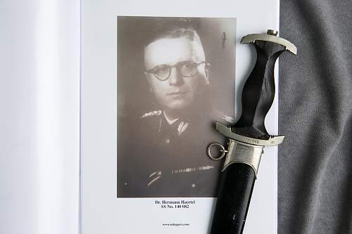 The dagger of SS Brigadeführer Dr. Hermann Haertel