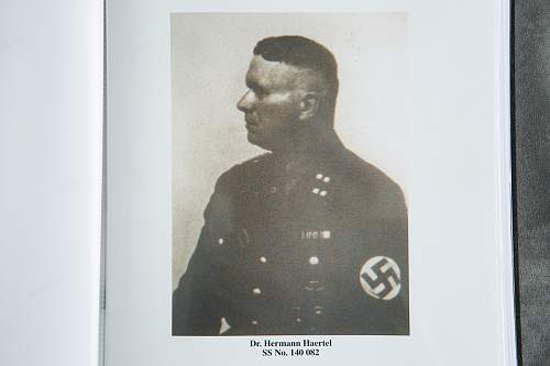 The dagger of SS Brigadeführer Dr. Hermann Haertel