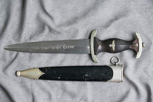 The dagger of SS Brigadeführer Dr. Hermann Haertel