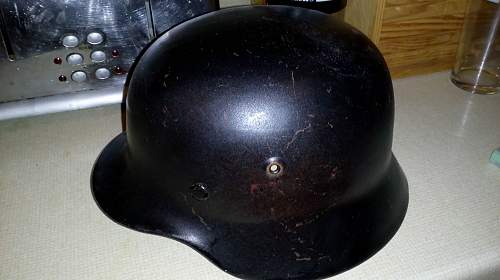 Friend's SS helmet....real or fake?