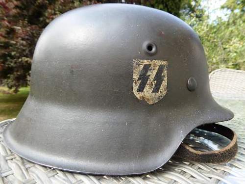 Can you help me with this helmet, please?