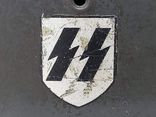 M42 Reveresed Decal Helmet Help