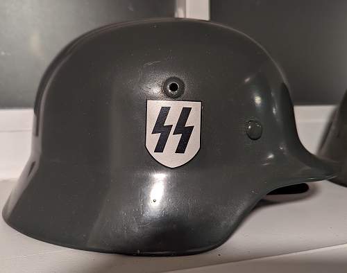 SS double decal helmet