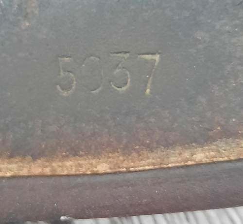 Not bullet proof M35 SS helmet : authentic ?