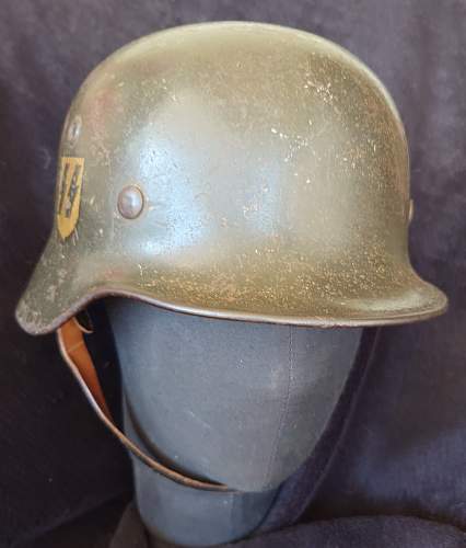 SS ET mod 40 HELMET AND A LATERAL PLANE TREE HELMET COVER