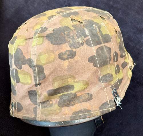 SS ET mod 40 HELMET AND A LATERAL PLANE TREE HELMET COVER