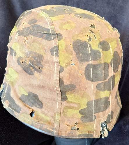 SS ET mod 40 HELMET AND A LATERAL PLANE TREE HELMET COVER