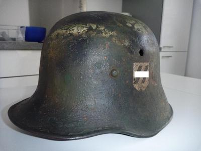 Early SS-helmet with double runic shield